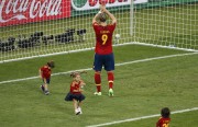 Испания - Италия - Финальный матс на чемпионате Евро 2012, 1 июля 2012 (322xHQ) 03f4e7201619001