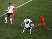 Германия - Нидерланды - на чемпионате по футболу Евро 2012, 9 июня 2012 (179xHQ) 3ba3ea201648177