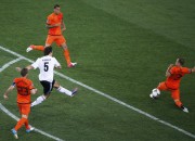 Германия - Нидерланды - на чемпионате по футболу Евро 2012, 9 июня 2012 (179xHQ) 167272201653574