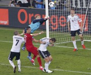 Германия - Португалия - на чемпионате по футболу Евро 2012, 9 июня 2012 (53xHQ) Eb3bdb201656237