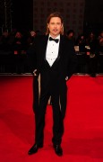 Брэд Питт (Brad Pitt) Orange British Academy Film Awards in London (February 12 2012) - 13xHQ 74e991202405445