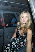 Rosie Huntington Whiteley ロージー・ハンティントン・ホワイトレー