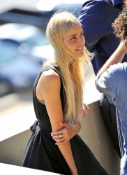 Isabel Lucas イザベル・ルーカス