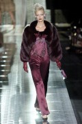 Valentino Haute Couture Fall Winter 2004 - 86хHQ C38cb2208667179